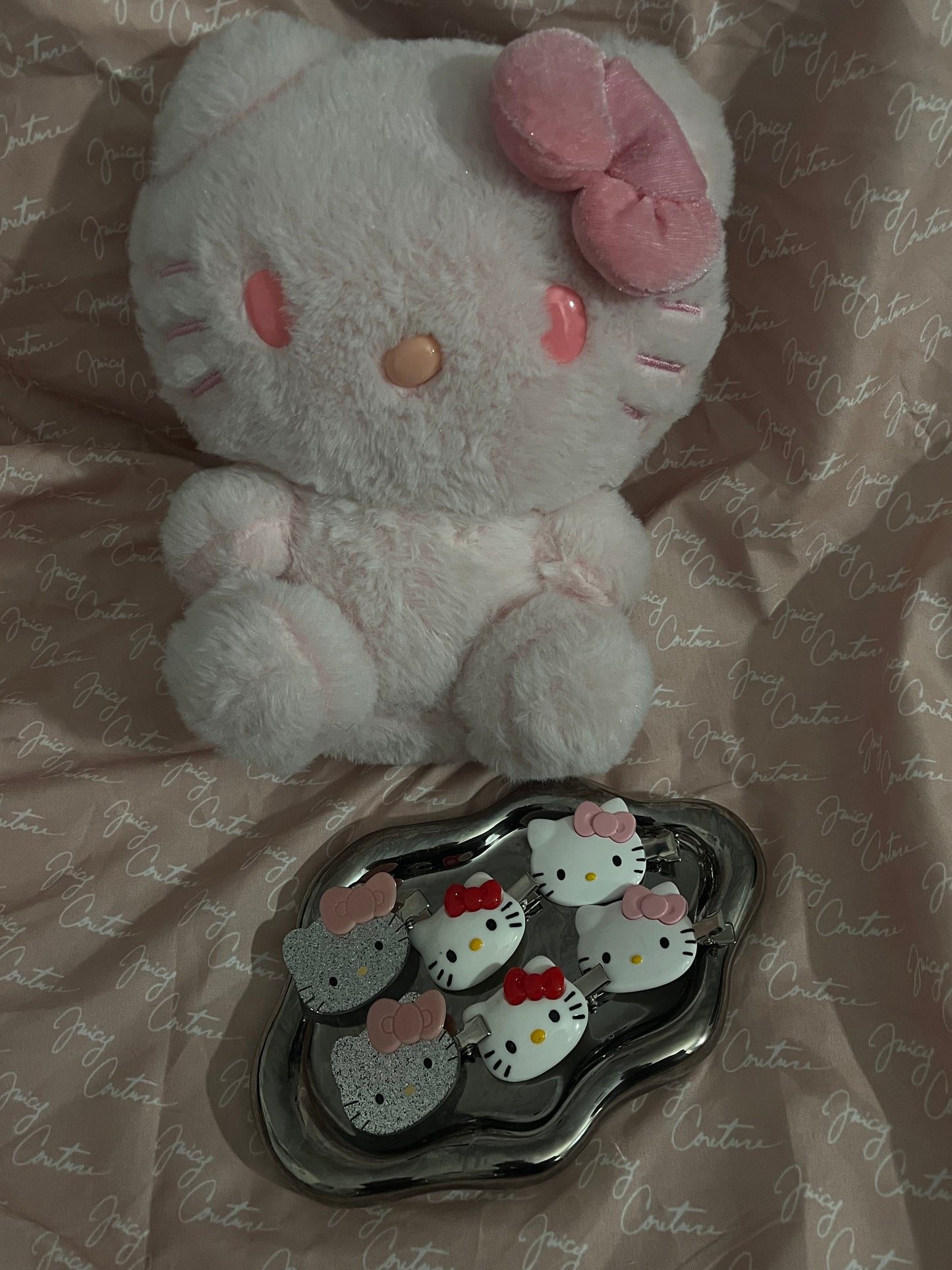 Hello Kitty Hair Pins