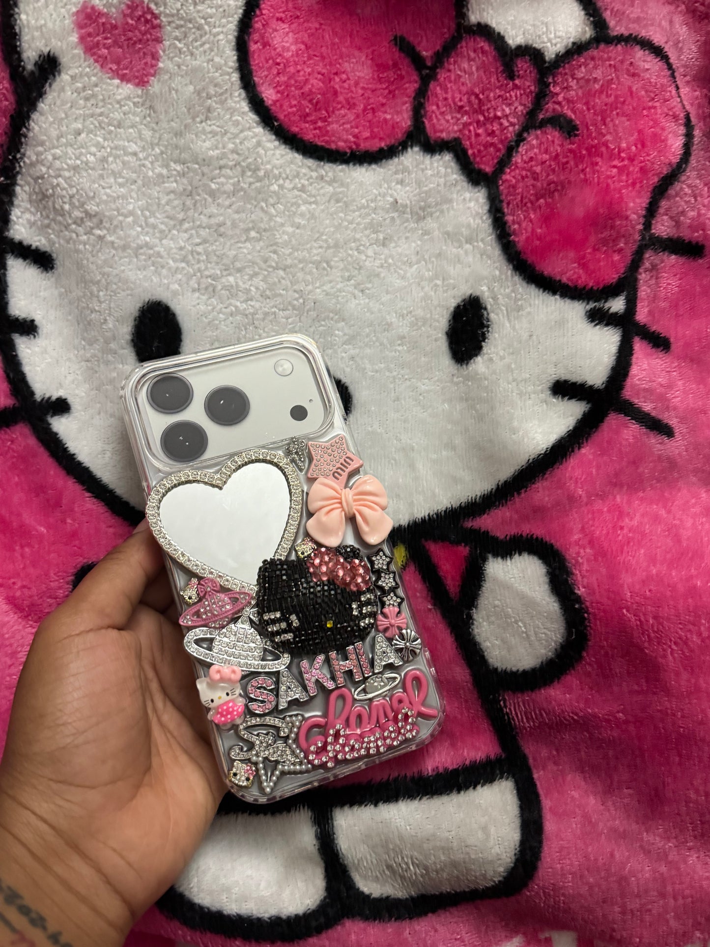 Junk Cases🎀 READ DESCRIPTION IF BUYING